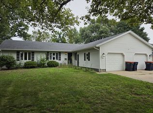 3 bed, 1.0 bath, $1,695, Holland, MI 49423
