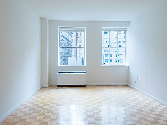 2nd image of 63 Wall St APT 2014