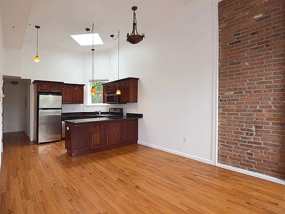 2nd image of 133 Lafayette St APT 3R