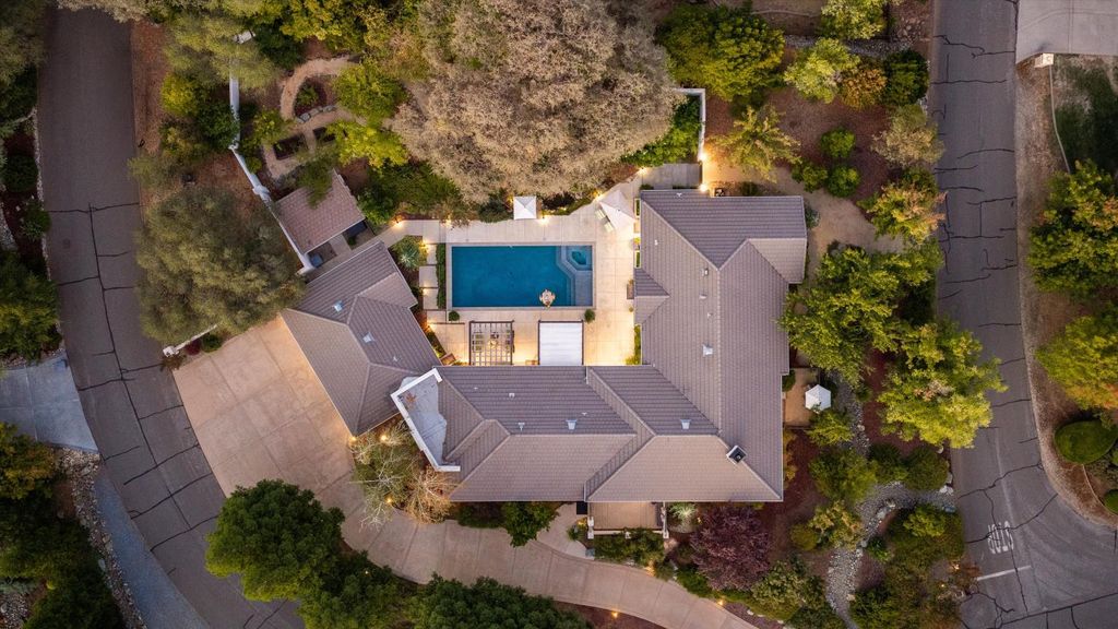 6745 Estates Court 2