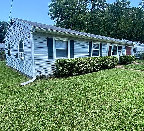 2nd image of 1415 Hastings Dr