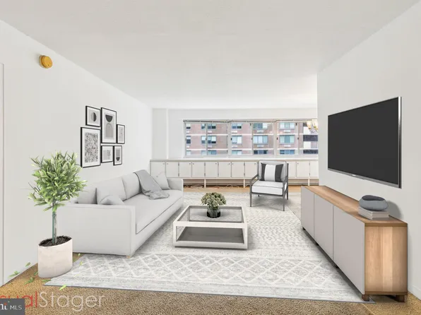 1900 John F Kennedy Blvd APT 1813, Philadelphia, PA 19103