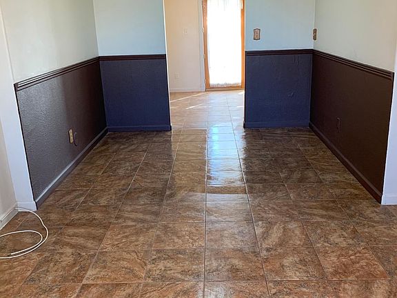 5th image of 1634 E Baker Dr