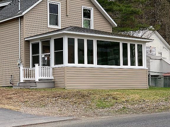 New porch windows 2022