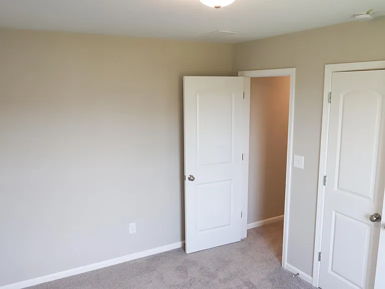 210 Dubuy Dr — Photo 30