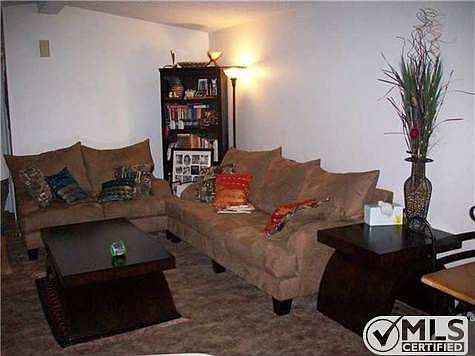 2nd image of 2000 Crofton St Space 28