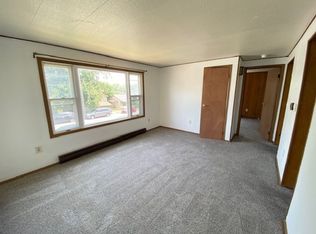 319-325 S Mont Valla Ave, Hagerstown, MD 21740