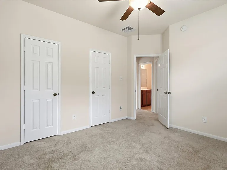 1911 Vale Brook Dr — Photo 23