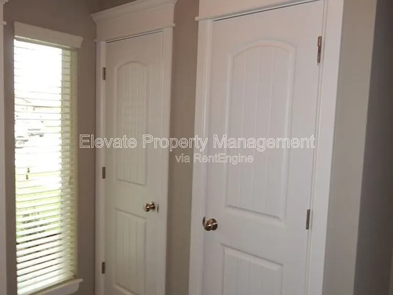 2214 Kintyre Rd — Photo 13