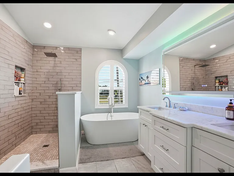 3511 Triggerfish Dr — Photo 4
