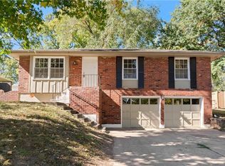 1900 N York Rd, Independence, MO 64058