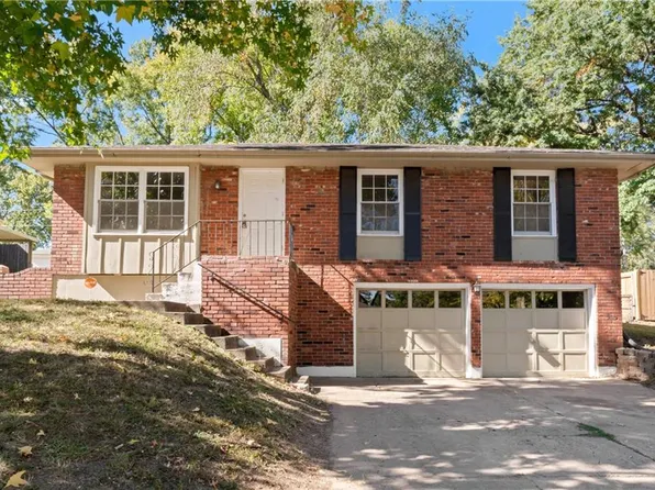 1900 N York Rd, Independence, MO 64058