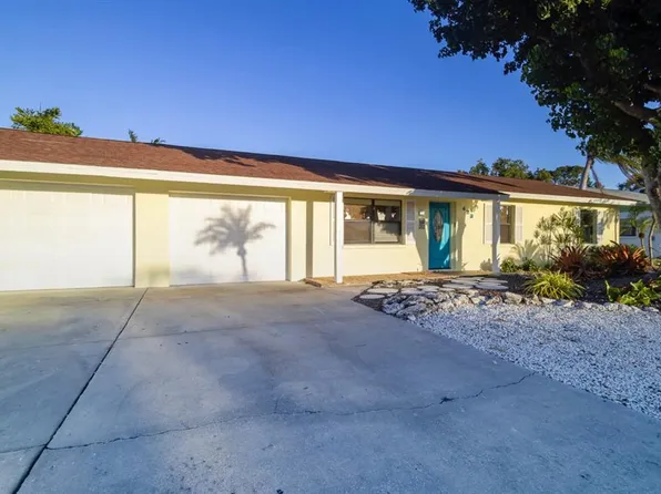 423 47th St NW, Bradenton, FL 34209