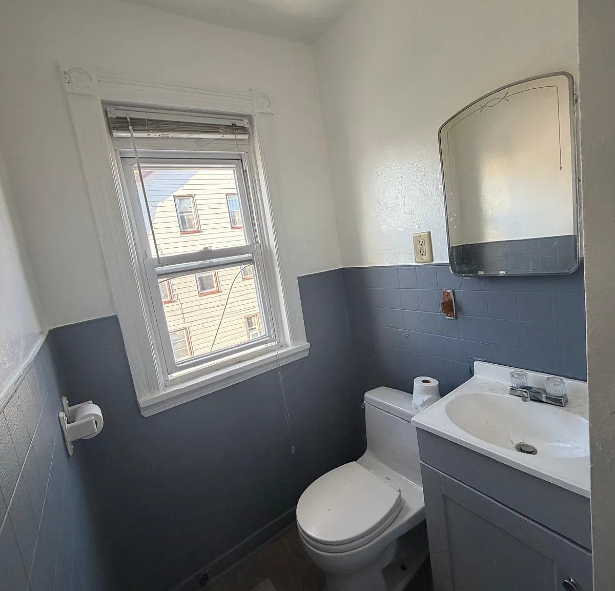 3 bed, 1250 sqft, $1,400 — Photo 3