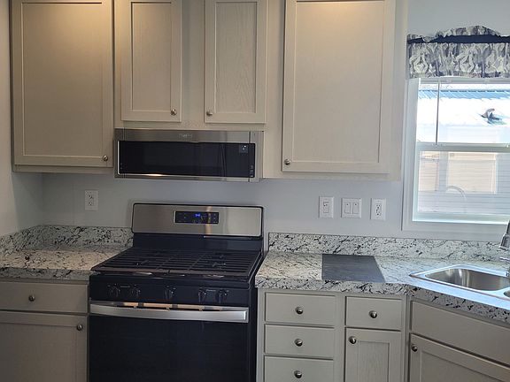 3rd image of 1601 David Pl #412