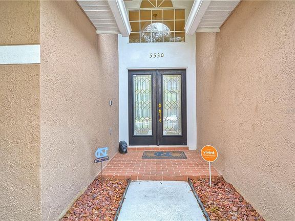 4th image of 5530 Avenue Du Soleil