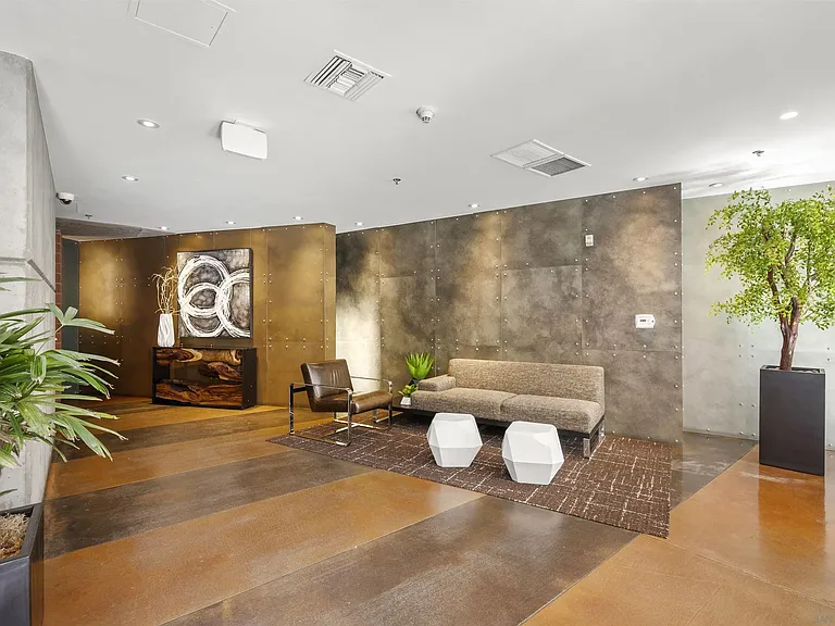 1050 Island Ave #425 — Photo 33