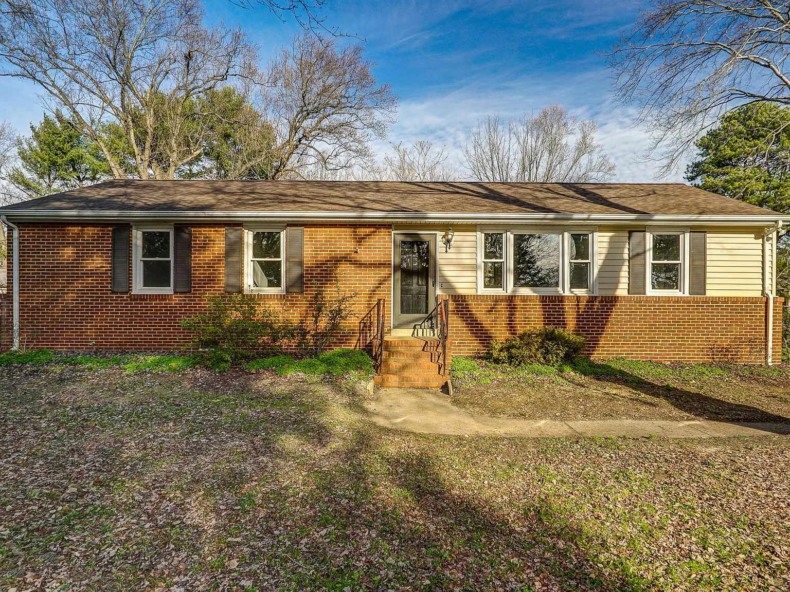 7222 Hickory Ln — Photo 1