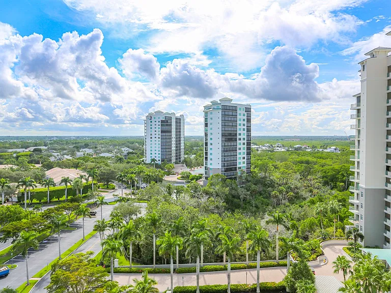 430 Cove Tower Dr #1202 — Photo 12
