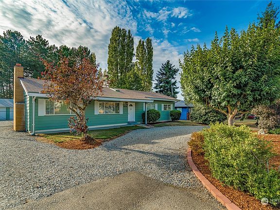 2nd image of 4006 49th Avenue NE