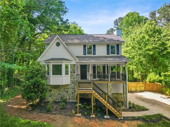 1665 Doefield St, Canton, GA 30115
