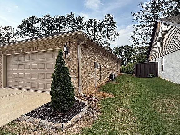 4th image of 113 Waltrip Dr