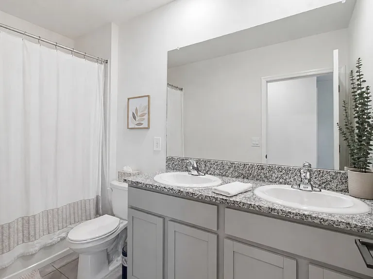 3262 Hilltop Cir — Photo 10