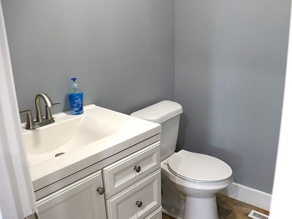 5th image of 6627 Trinity Dr