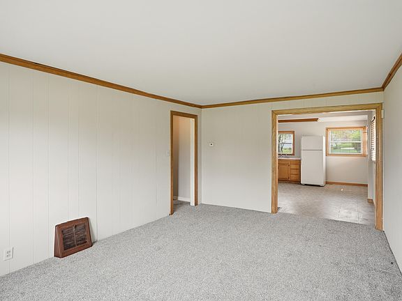 5th image of 11131 Fathke Rd