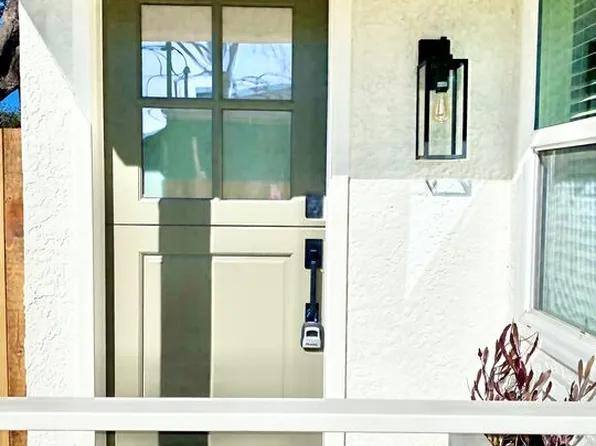 5222-5220 Whitsett Ave #2, Valley Village, CA 91607