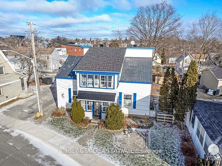 139 Reserve St S #B — Photo 10