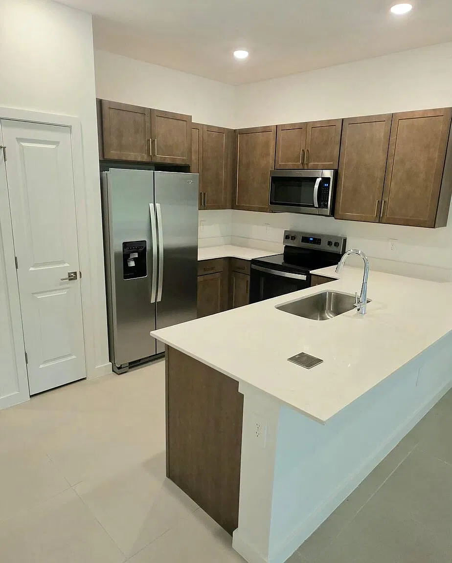 3 bed, 2.5 bath, 1532 sqft, $3,400 — Photo 4