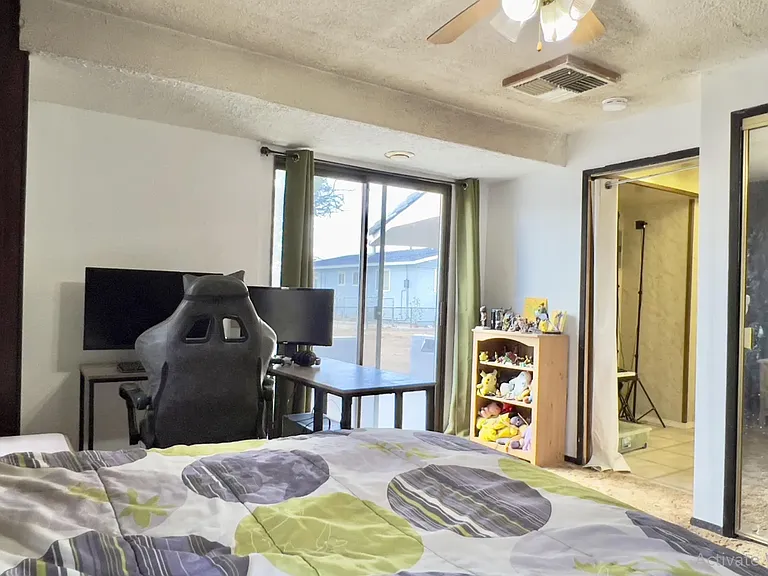 418 G St #B — Photo 10