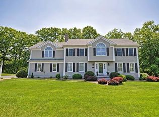 35 Arlene Dr, Wrentham, MA 02093