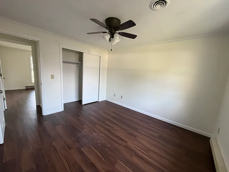 100 Willow Way — Photo 8