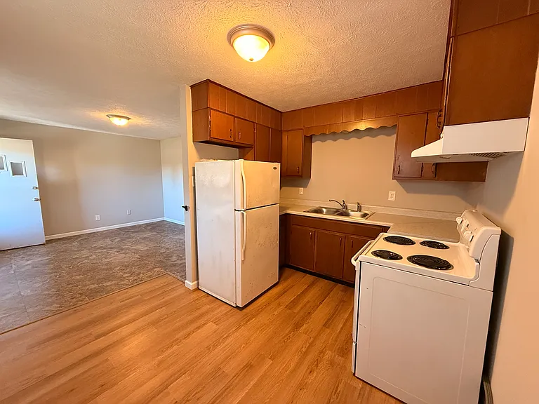 1203 Fair Dr #3 — Photo 6