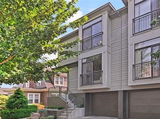 1632 California Ave SW, Seattle, WA 98116