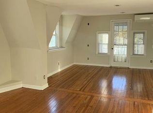 18 Forest Park Ave APT 3R, Springfield, MA 01108