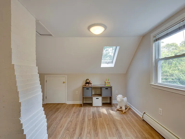 215 Blue Hill Dr — Photo 25