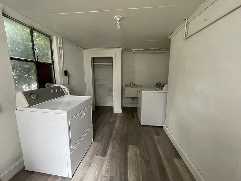 3417 Plymouth Pl — Photo 24