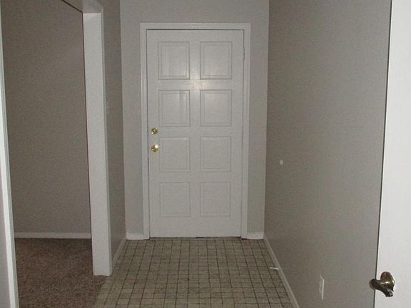 4th image of 4330 Crescent Park Dr