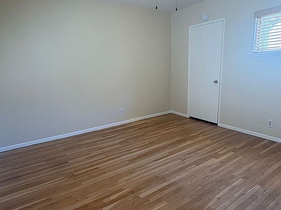 3rd image of 7042 Harmon Dr