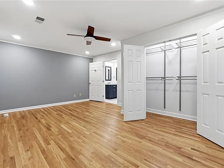 3731 Dunwoody Club Dr — Photo 12