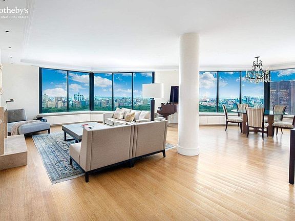 2nd image of 40 E 94th St APT 30B