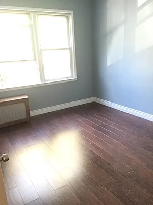 Rented by City Prime Commercial Realty  | media 13