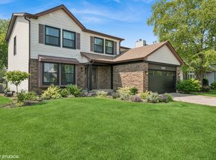 1227 Timber Dr, Elk Grove Village, IL 60007