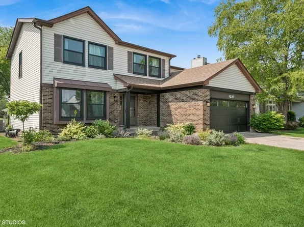1227 Timber Dr, Elk Grove Village, IL 60007