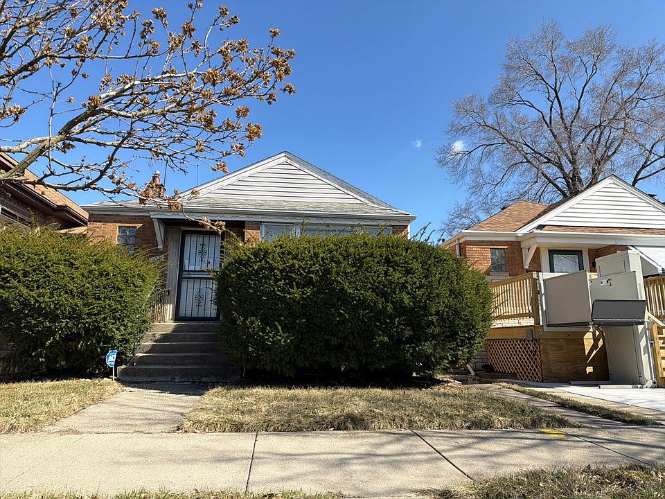 1st image of 10031 S Calumet Ave