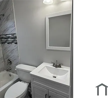 15 S Hawthorne Rd — Photo 6