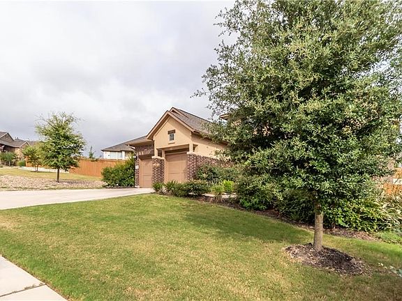 2nd image of 6208 Empresa Dr